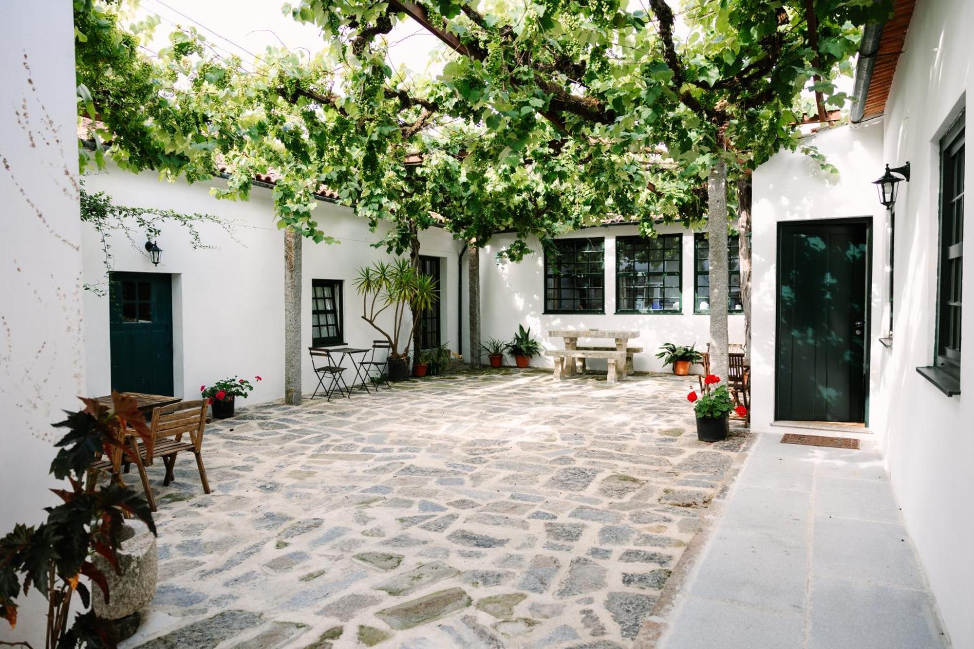 Gasthaus Quinta Da Fontoura Alquerubim Exterior foto